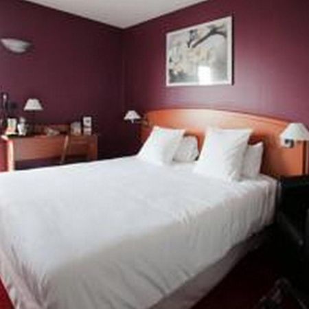 Sky Hotel Goussainville Charles De Gaulle Kamer foto