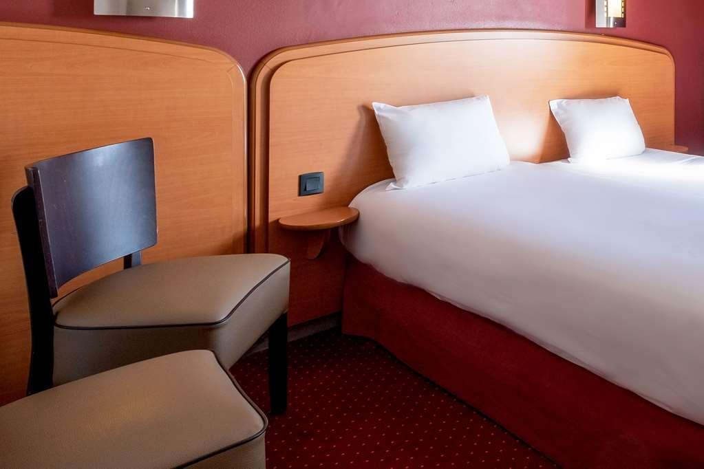 Sky Hotel Goussainville Charles De Gaulle Kamer foto